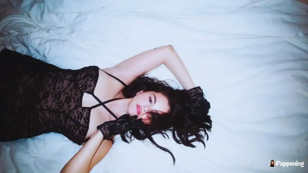 Selena Gomez’s Reaction to Public Intrusion